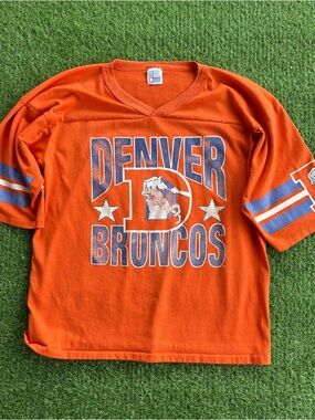 Vintage 80s Denver Broncos NFL Garan Jersey T-Shirt Large